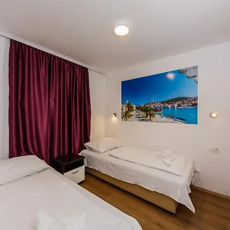 Mobile Homes Sveti Kriz 4*